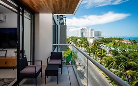 Aloja Oceanview In The Hotel Zone