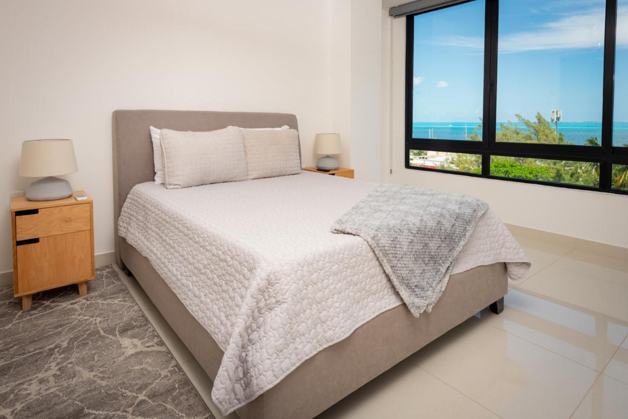 Aloja Oceanview In The Hotel Zone Cancun Exterior photo