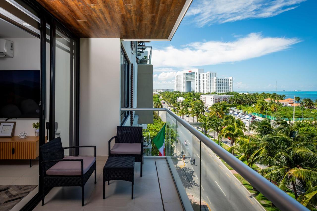 Aloja Oceanview In The Hotel Zone Cancun Exterior photo