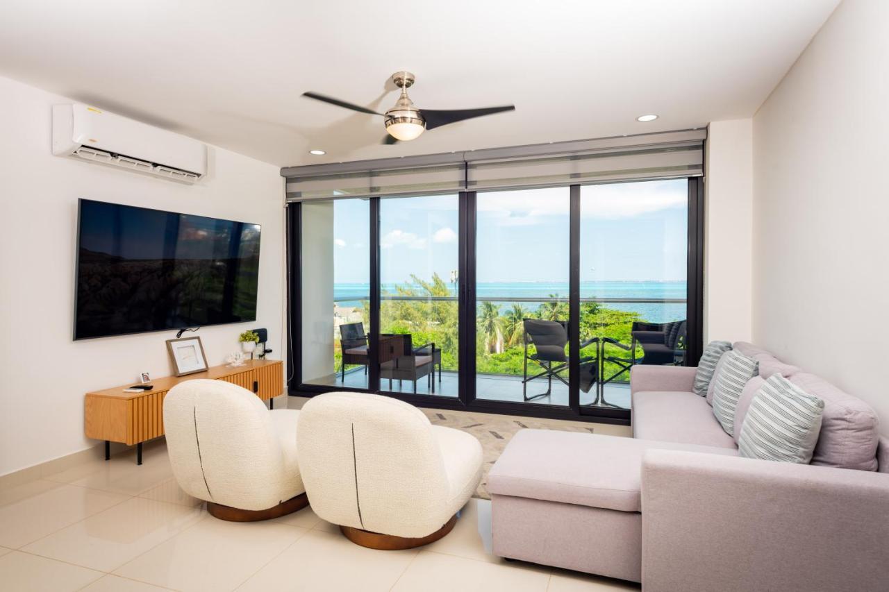 Aloja Oceanview In The Hotel Zone Cancun Exterior photo