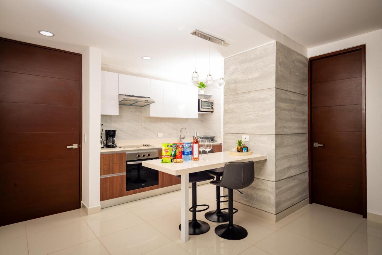Aloja Oceanview In The Hotel Zone Cancun Exterior photo
