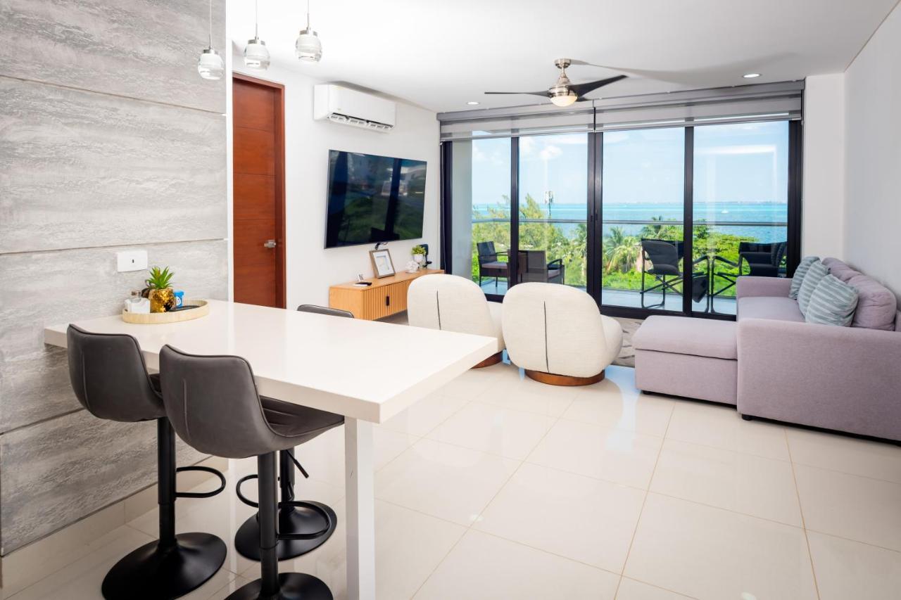 Aloja Oceanview In The Hotel Zone Cancun Exterior photo